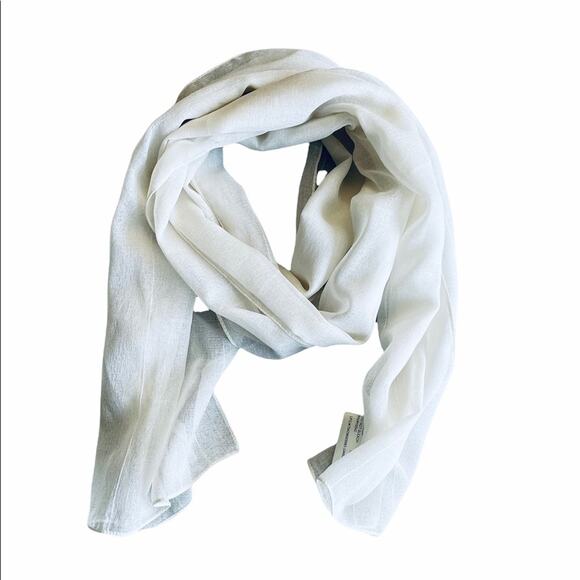 Kathie Lee white stripe made in Italy tea scarf - Picture 1 of 4